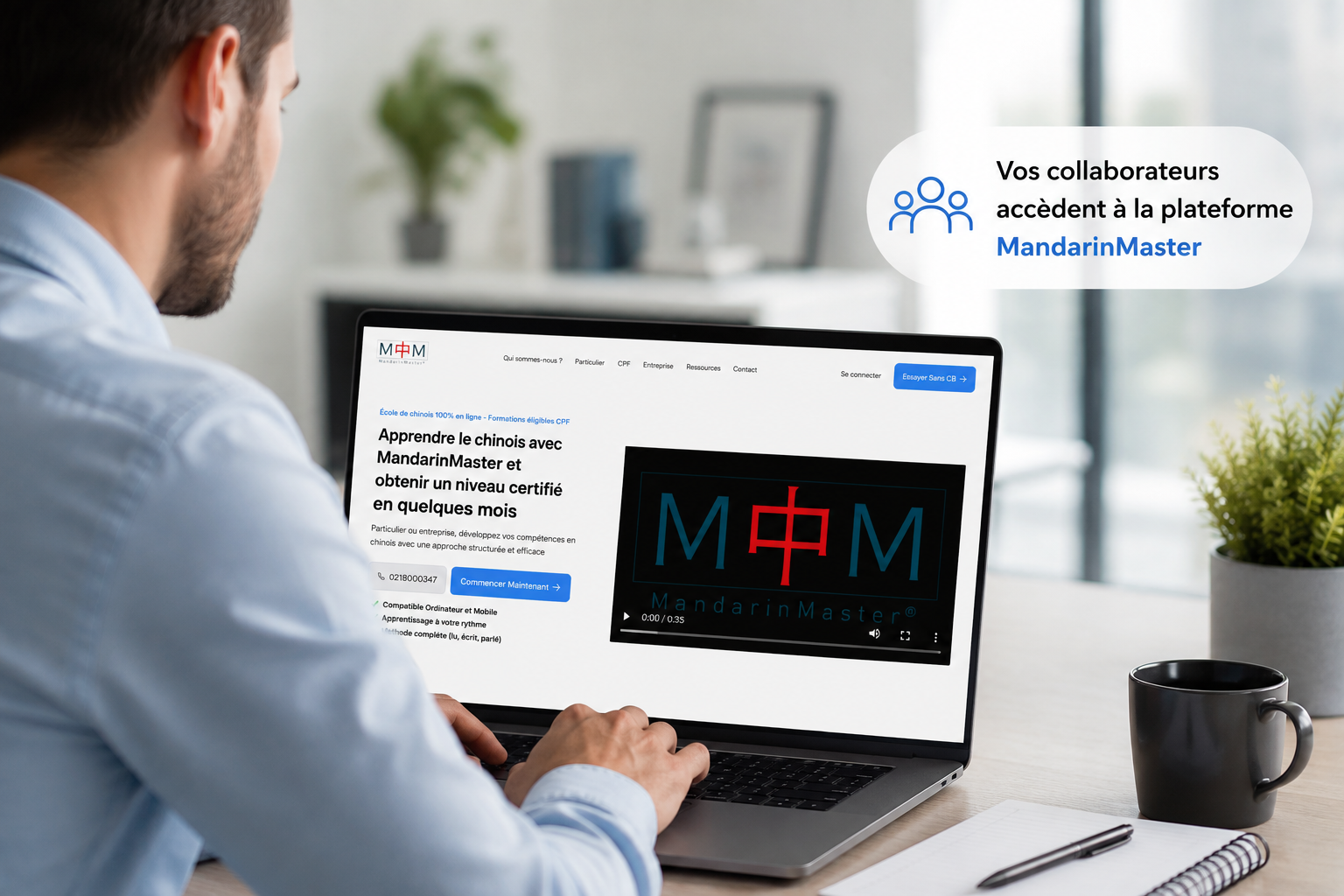 Un employé se connecte à la plateforme MandarinMaster